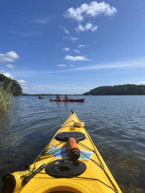 Stockholm: Morning Kayak Tour in the Archipelago with Lunch - What the small group changes