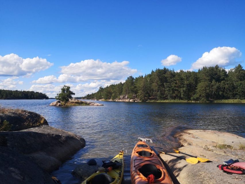 Stockholm: Morning Kayak Tour in the Archipelago with Lunch - Who should take this tour