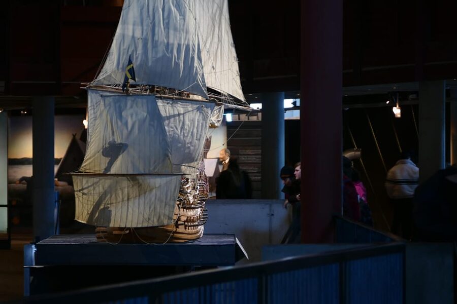 Stockholm Must See: City Hall, Gamla Stan and Vasa Museum - The guides and the small-group advantage