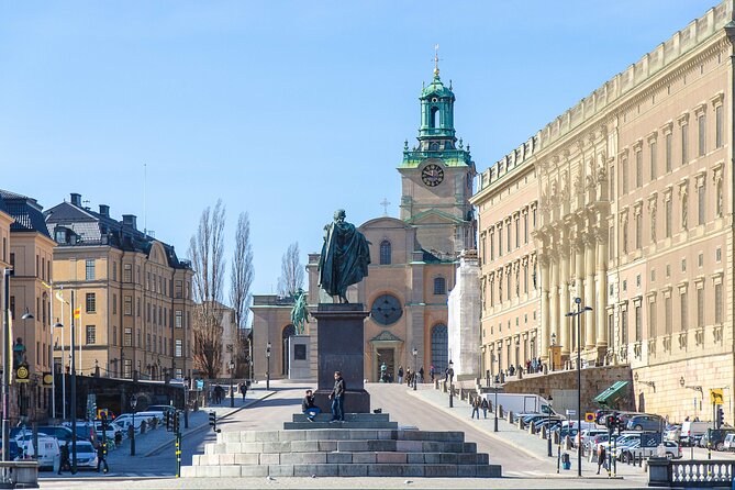 Stockholm Must See: City Hall, Gamla Stan and Vasa Museum - Two hours through Gamla Stan