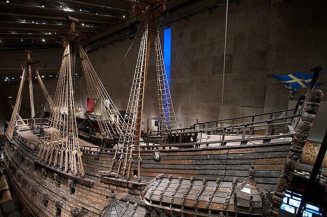 Stockholm Must See - Old Town, boat + Vasa Museum 3h small group - Key points at a glance