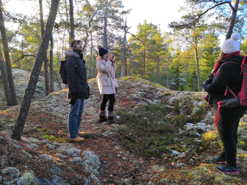 Stockholm: Nature Hike with Campfire Lunch - What the small group changes