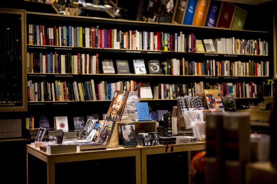 Stockholm: Nobel Prize Museum and Exhibition Entry Ticket - The museum shop and the chocolate medal