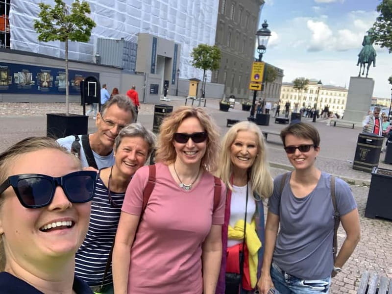 Stockholm: Old Town Guided Walking Tour (English / Deutsch) - The Iron Boy and the Royal Palace