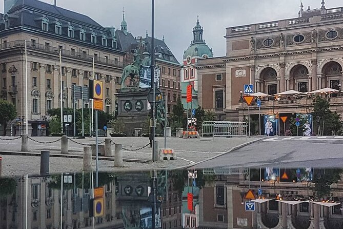 Stockholm Private Walking Tour with a Local - A private way to get your Stockholm bearings