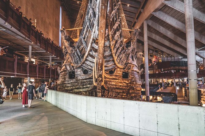 Stockholm's Old Town & Vasa Museum Private Walking Tour - Tiny statues and Stockholm’s narrowest alley