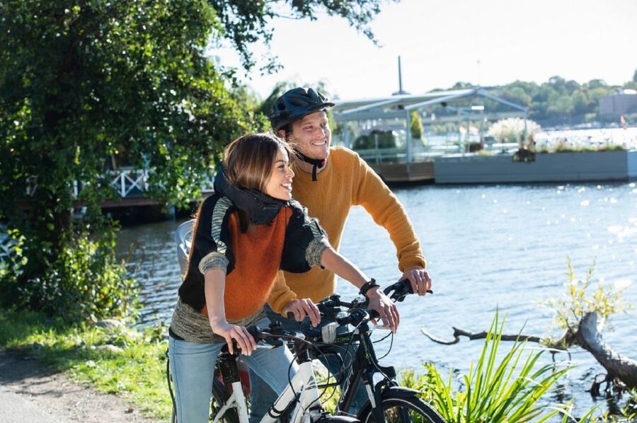 Stockholm: Self Guided GPS Bike Tour - Nature Reserves and Lakes: the most rewarding test