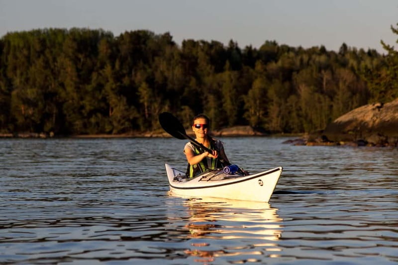 Stockholm: Sunset Archipelago Kayaking & Toast on the Water - Swedish fika from your kayak