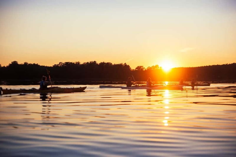 Stockholm: Sunset Archipelago Kayaking & Toast on the Water - Getting from Stockholm to Engarn