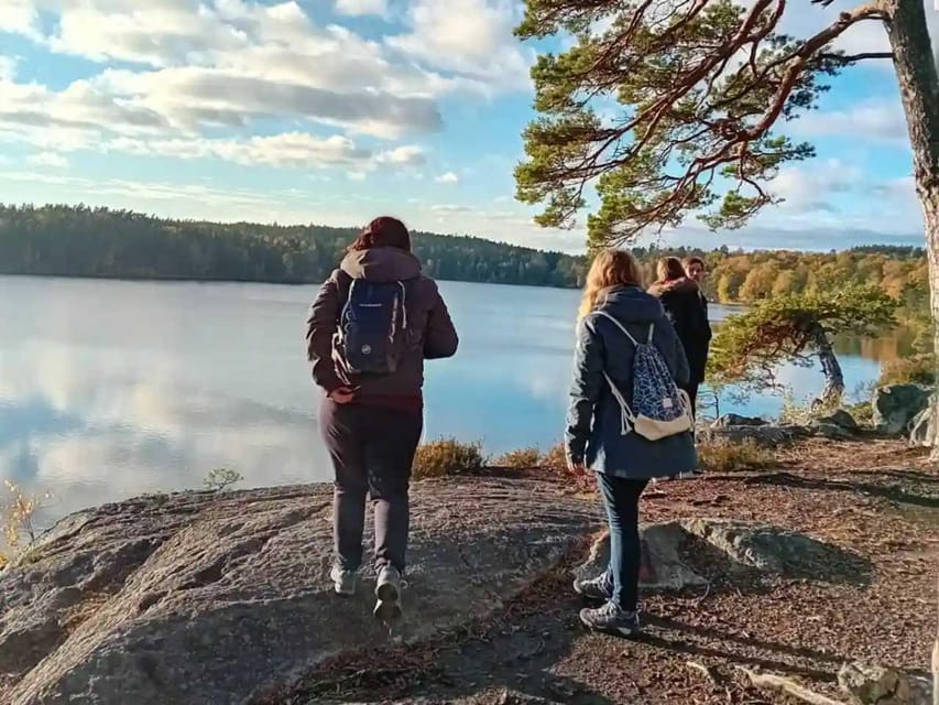 Stockholm: Sunset Hike in Tyresta National Park with Meal - What the guides add