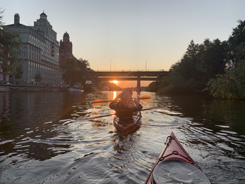 Stockholm: Sunset Kayak Tour in the City + Swedish Fika - Rålis Kayak on Kungsholmen