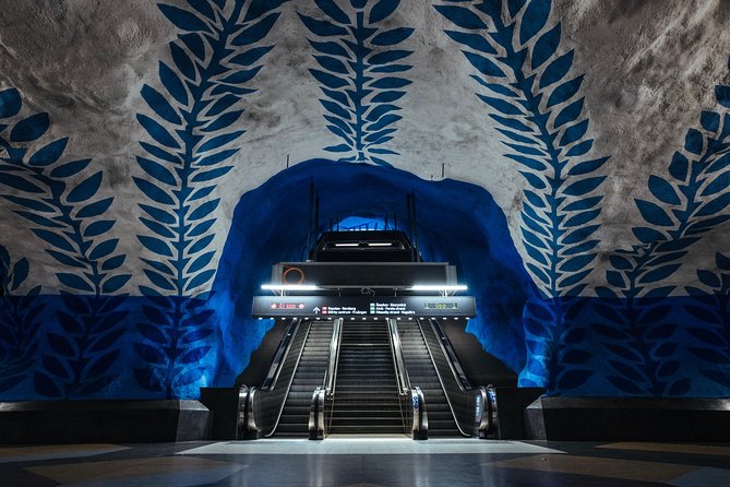 Stockholm: Underground Metro Art Ride with a Local - Siri Derkert brings a stronger artistic voice