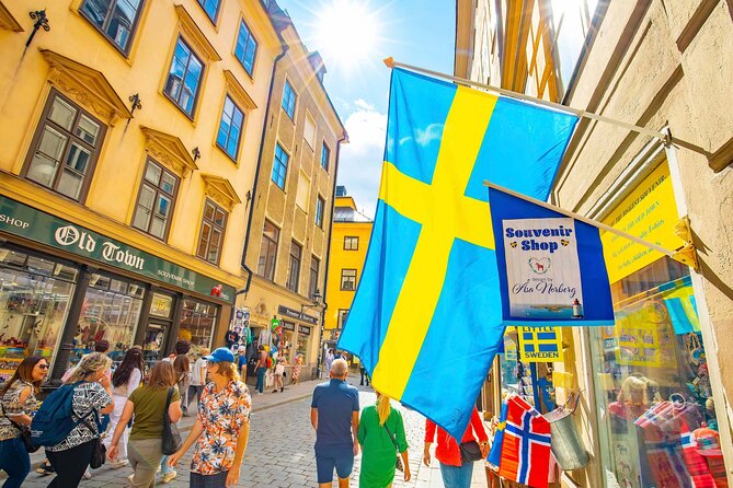 Stockholm Walking Tour with Audioguide on Your Smartphone - The Royal Palace adds ceremony and scale