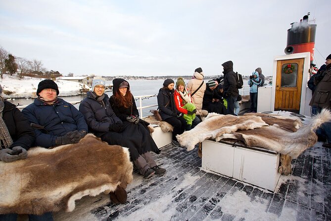 Stockholm Winter Boat Tour with Guide - Starting at Strömma biljetter