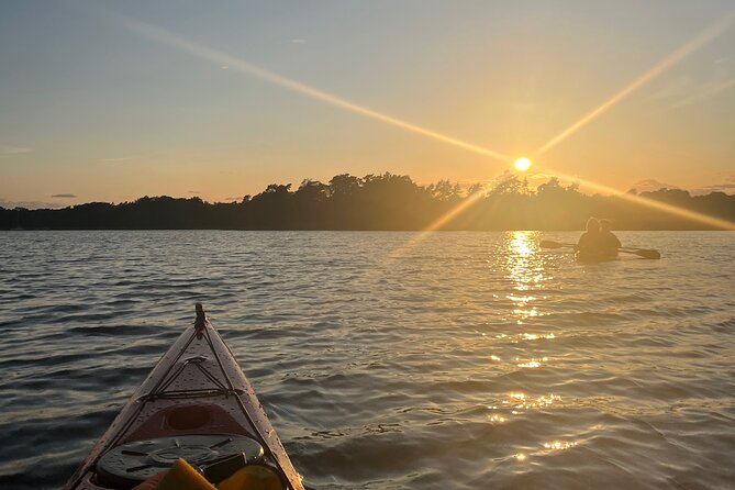 Sunset Kayak Tour in the Stockholm Archipelago + Swedish Fika - The first lesson: safety and paddling basics