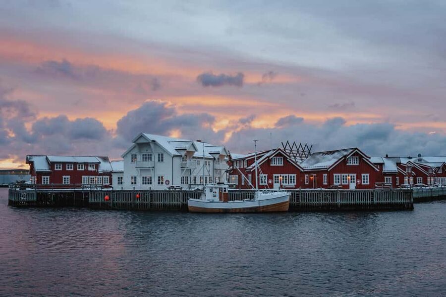 Svolvær: Lofoten Scenic Sightseeing Tour: Half day tour - Why this route works well from Svolvær
