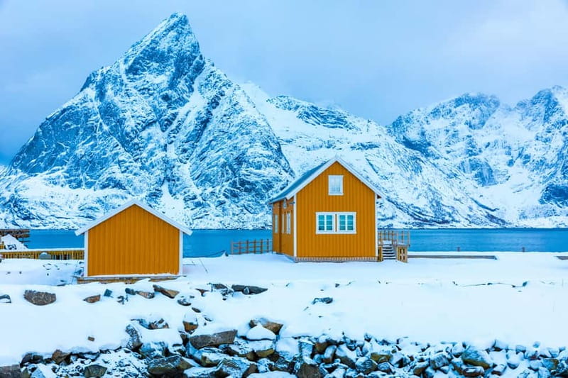 Svolvaer: South Lofoten Top Highlights Photo Tour - Sakrisøy, yellow cabins, and Anita’s Seafood