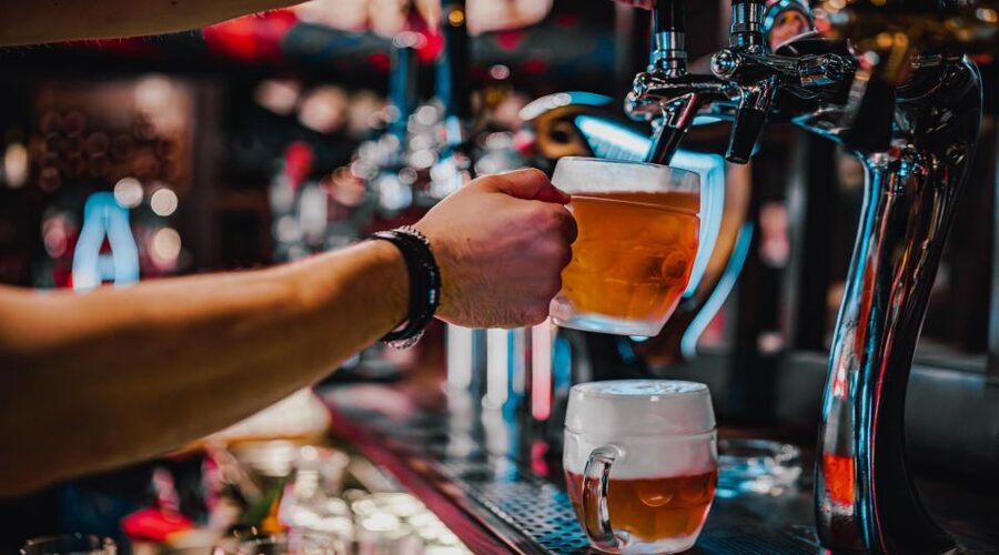 Swedish Beer Tasting Tour in Stockholm Old Town Pubs - What the beer selection tells you about Sweden