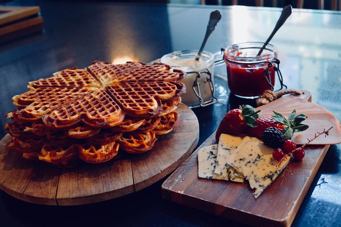 Taste of Oslo Walking Tour - A food tour that also gives you Oslo’s back streets