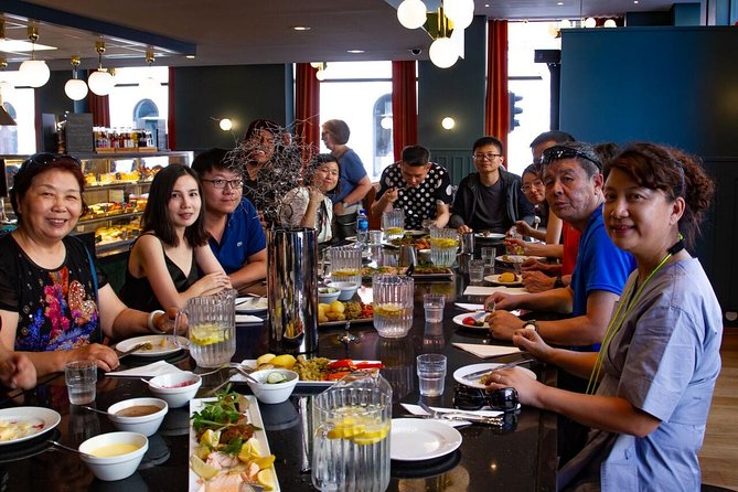 Taste of Oslo Walking Tour - What the guides add to the food