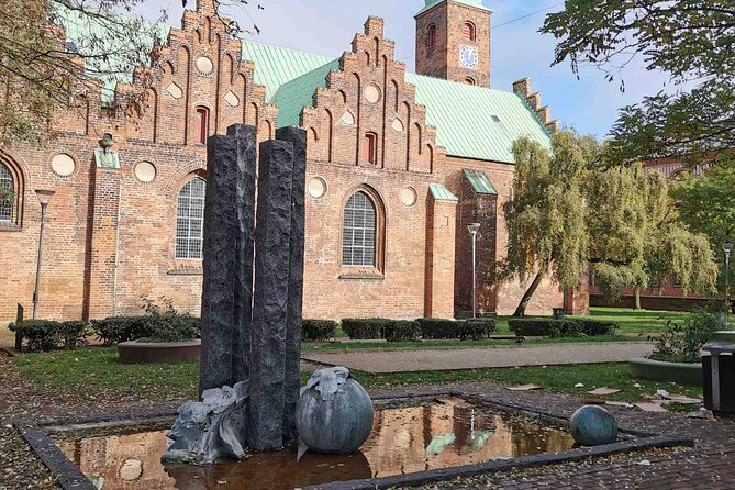 The Ancient Viking Stronghold of Aros: A Self-Guided Audio Tour in Aarhus - Millers Street and the prettiest stretch of the walk