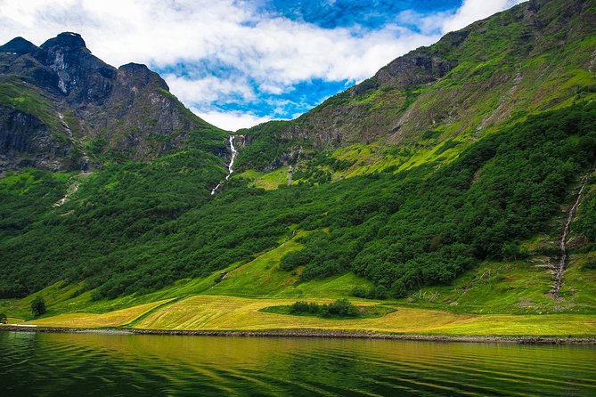 The Scenic Roadtrip, Oslo to Bergen via Flam & the Fjords - Food, clothing, and other practical advice
