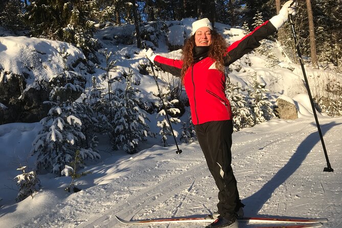The Ultimate Norwegian Skiing Experience - A break with Norwegian snacks and hot chocolate