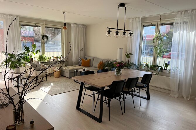 Traditional Persian Cooking Class in Stockholm with a Local - How the $112 price measures up