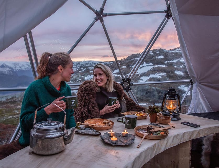 Trolltunga: Trolltunga Sunset Glamping - Meeting at P2 and taking the P3 shuttle