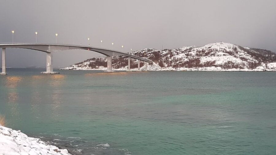 Tromso: All-Inclusive Arctic Fjords and Sommarøy Scenic Tour - Kvaløya stops: fjords, valleys, and quick walks