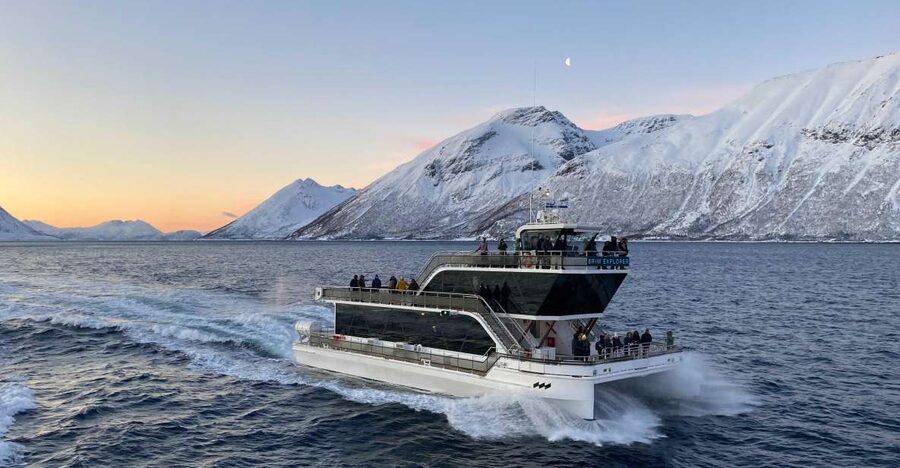 Tromsø: Arctic Fjord Cruise With Stop On Land At Fish Racks - Rystraumen and the changing shape of the coast