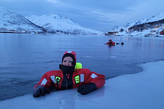 Tromso Arctic Fjord Floating - What happens during the two-hour water session