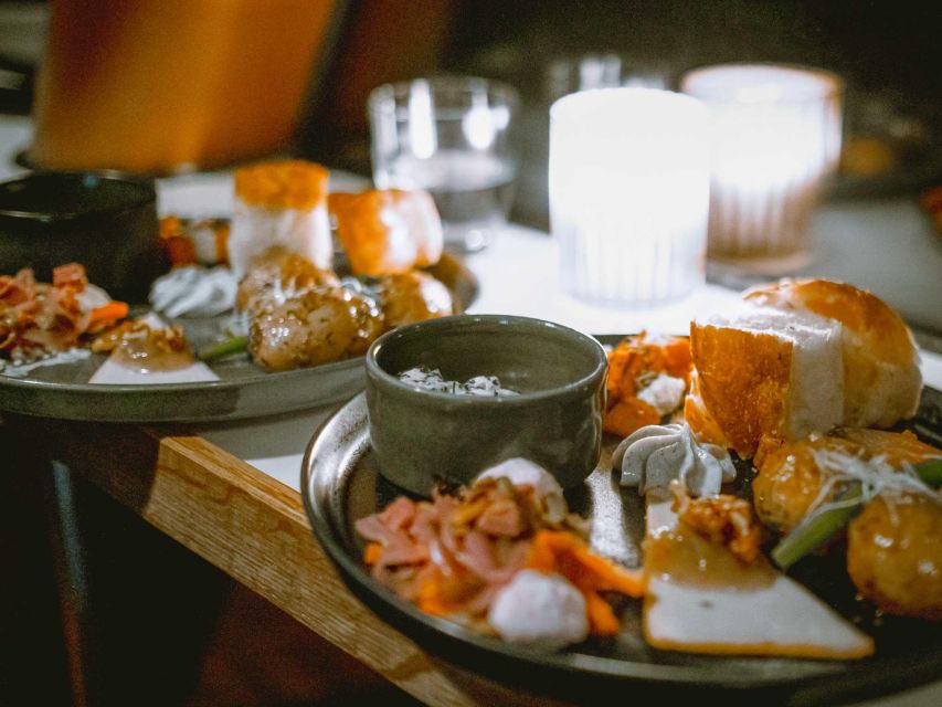 Tromsø: Aurora Dinner Cruise by Hybrid-Electric Catamaran - The first tasting stop and Arctic flavors