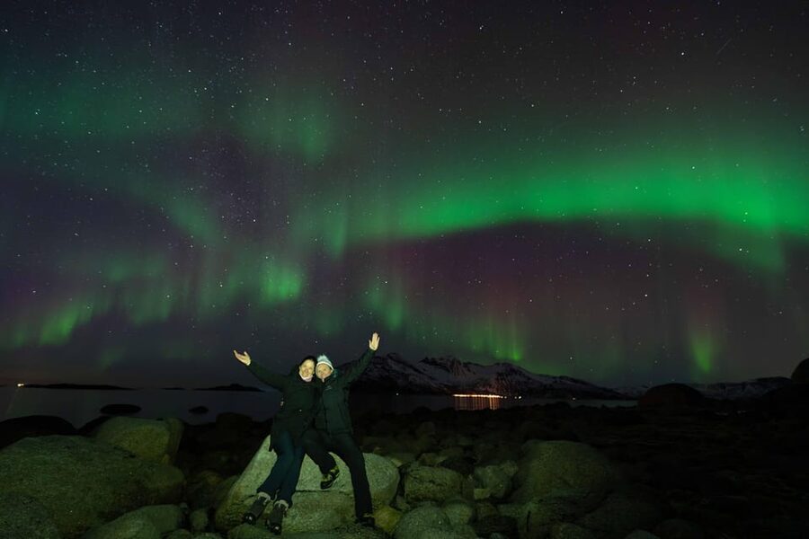 Tromsø: Aurora Tour with Photos, Campfire and Arctic Food - Pickup in Tromsø and the long road north