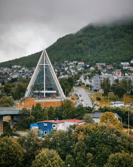 Tromsø: Capture the most Photogenic Spots with a Local - Key points at a glance