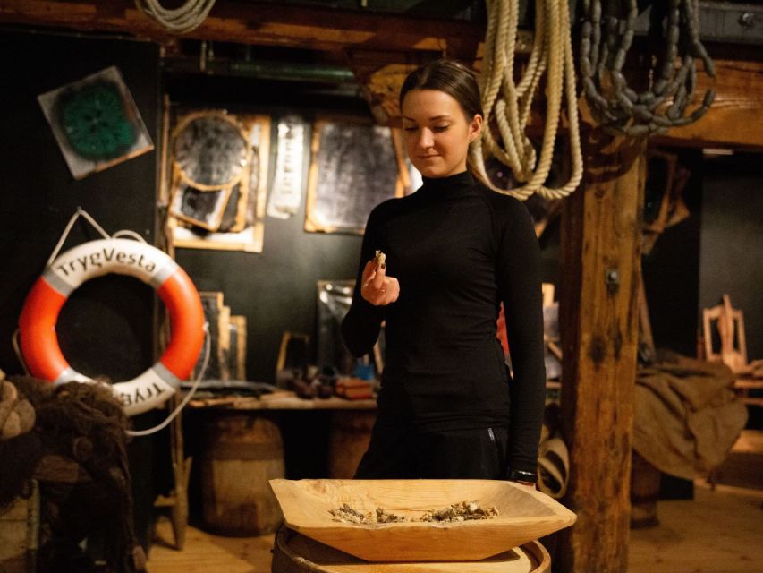 Tromso: Cod-Tasting Tour with Full Steam Museum Entry - A Short Guided Visit With a Big Subject