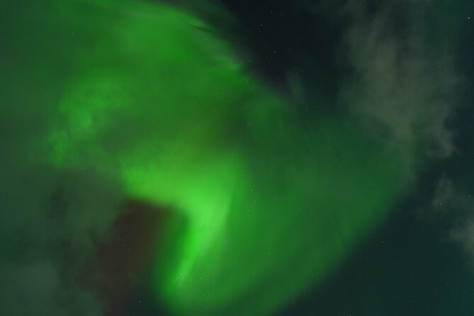 Tromsø: English/Spanish Aurora Pathfinder Tour with Photos - Several stops instead of one parking lot