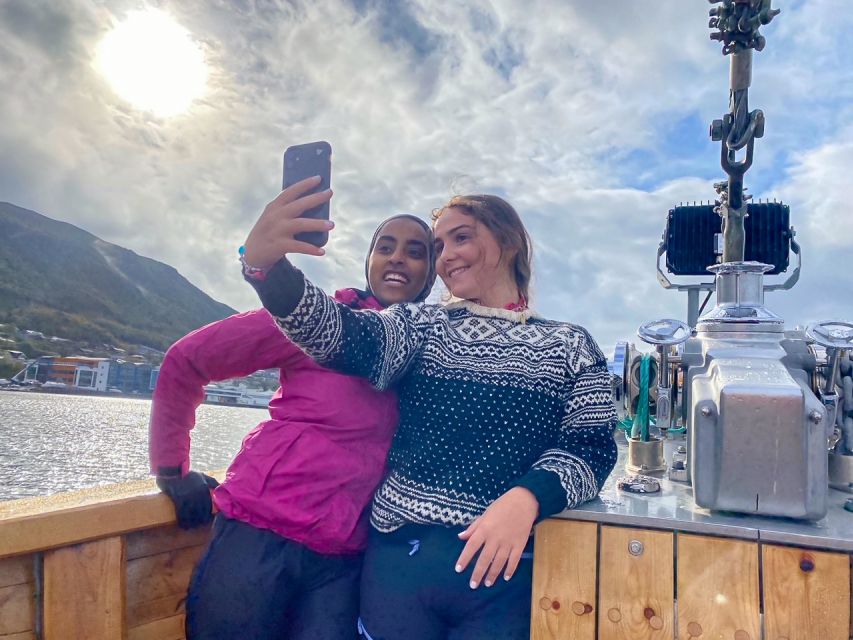 Tromsø: Fjord History Cruise with Snack and Drinks - Boarding Hermes II at Tromsø’s harbor