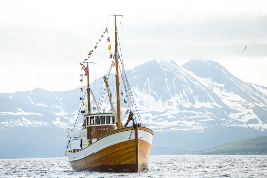 Tromsø: Fjord History Cruise with Snack and Drinks - How the cruise handles winter weather