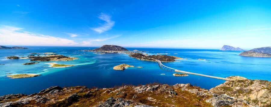 Tromsø: Fjords and Sommarøy Islands Tour with Salmon Picnic - The road through fjords, villages, and frozen water