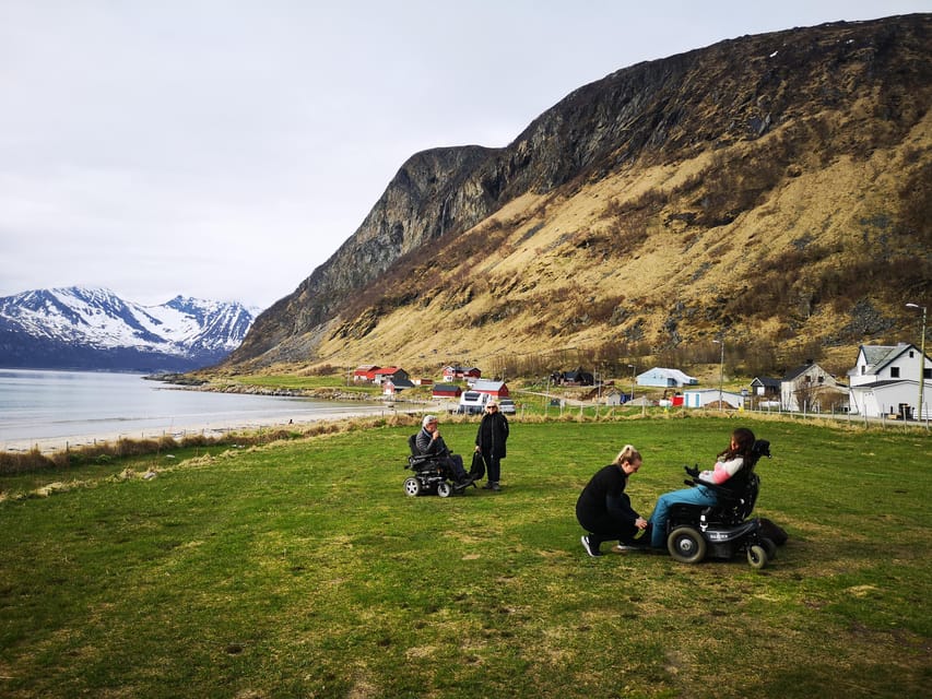 Tromsø: Fjords, Kvaløya & Sommarøy Accessible Tour w/ Lunch - Kaldfjorden: the first wide view