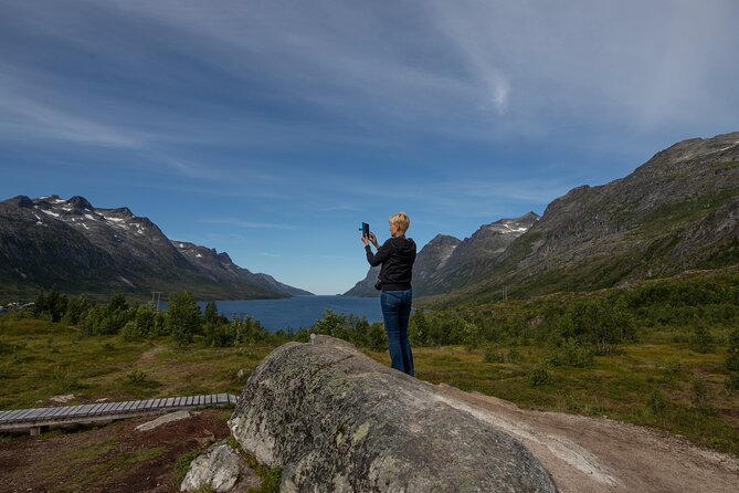 Tromso fjords road trip with fire in grill cabin by the beach. - Ersfjordbotn and the longer fjord view