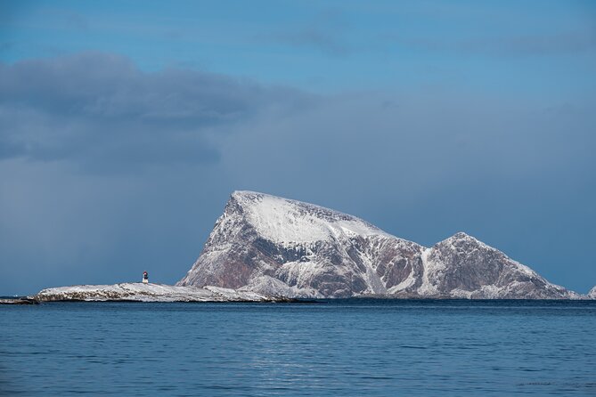 Tromsø: Kvaløya & Sommarøy Guided Fjord Tour with Lunch - Guides can make or break the five-hour ride