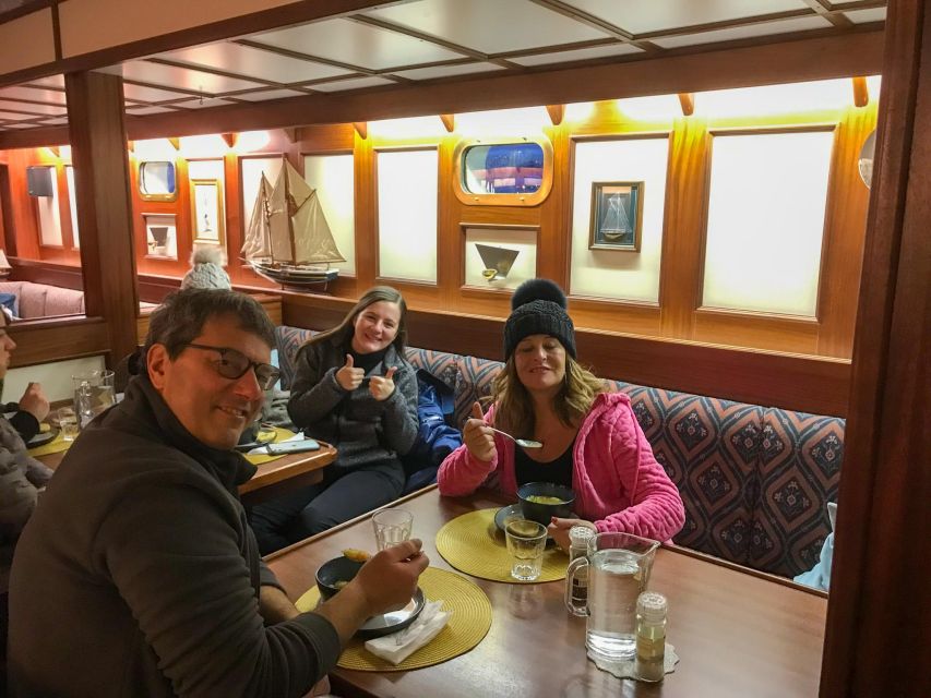 Tromso: Luxury Northern Lights Cruise with Hot Tub & Dinner - What $309 buys you