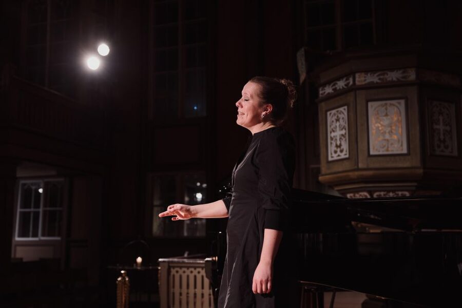 Tromsø: Midnight Concert Ticket at the Tromsø Cathedral - A Compact Concert With Changing Instruments