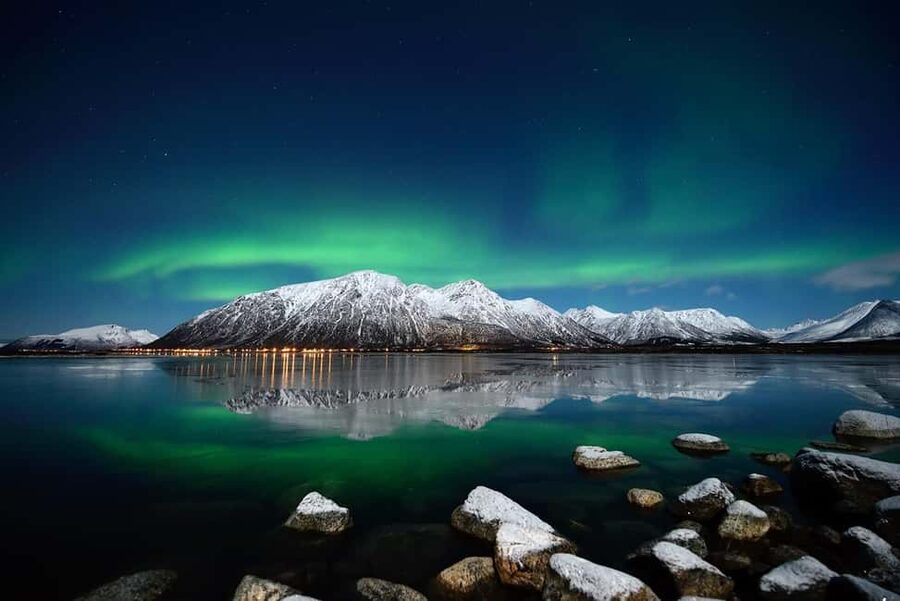 Tromsø:Northern light tour with mini bus i Tromsø - Key points to know before booking