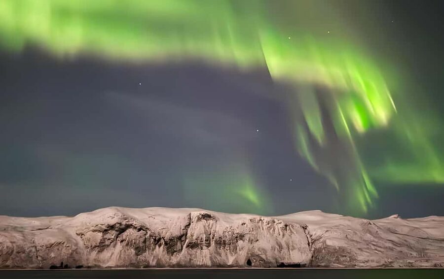 Tromsø: Northern Lights Adventure by Bus or Minibus - Leaving Tromsø from the Radisson Blu