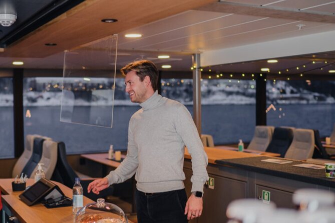 Tromsø, Northern Lights and Wilderness Evening Catamaran Cruise - How the one-time guarantee really works