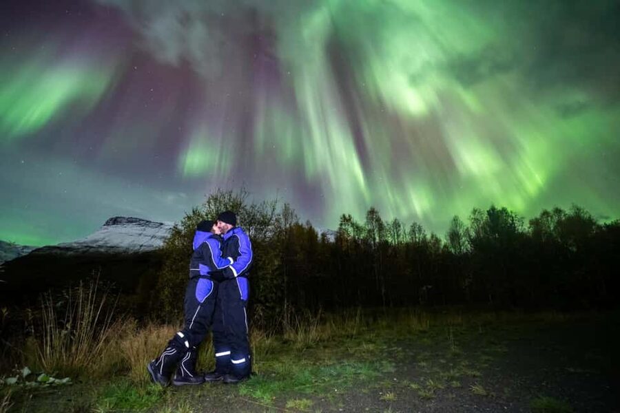 Tromsø: Northern Lights Chase + Free Professional Photos - Quick points to know