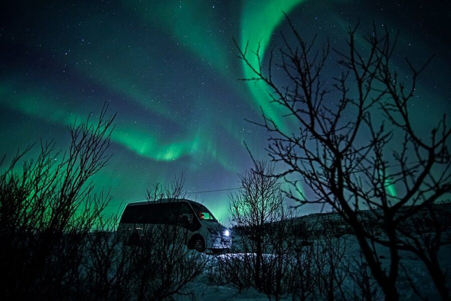Tromsø: Northern Lights Chase Minibus Tour - Hansnes, Sommarøy, and Bardu as flexible stops